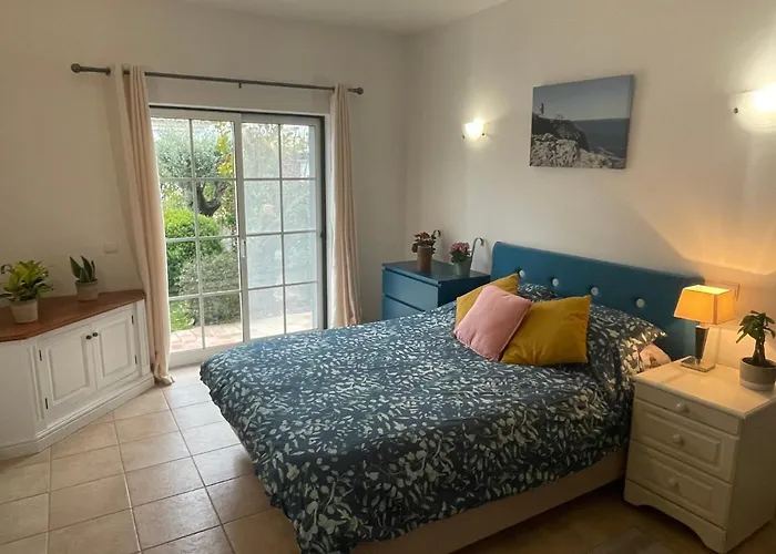 Spacious 3 Bedroom With Pool Holiday home Praia Da Luz