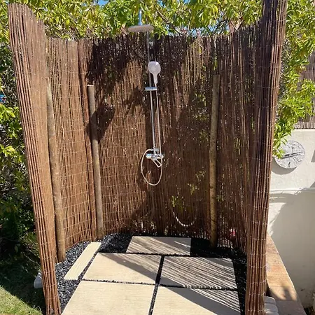 度假居 Spacious 3 Bedroom With Pool *