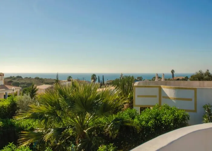 Spacious 3 Bedroom With Pool Tatil Evi *